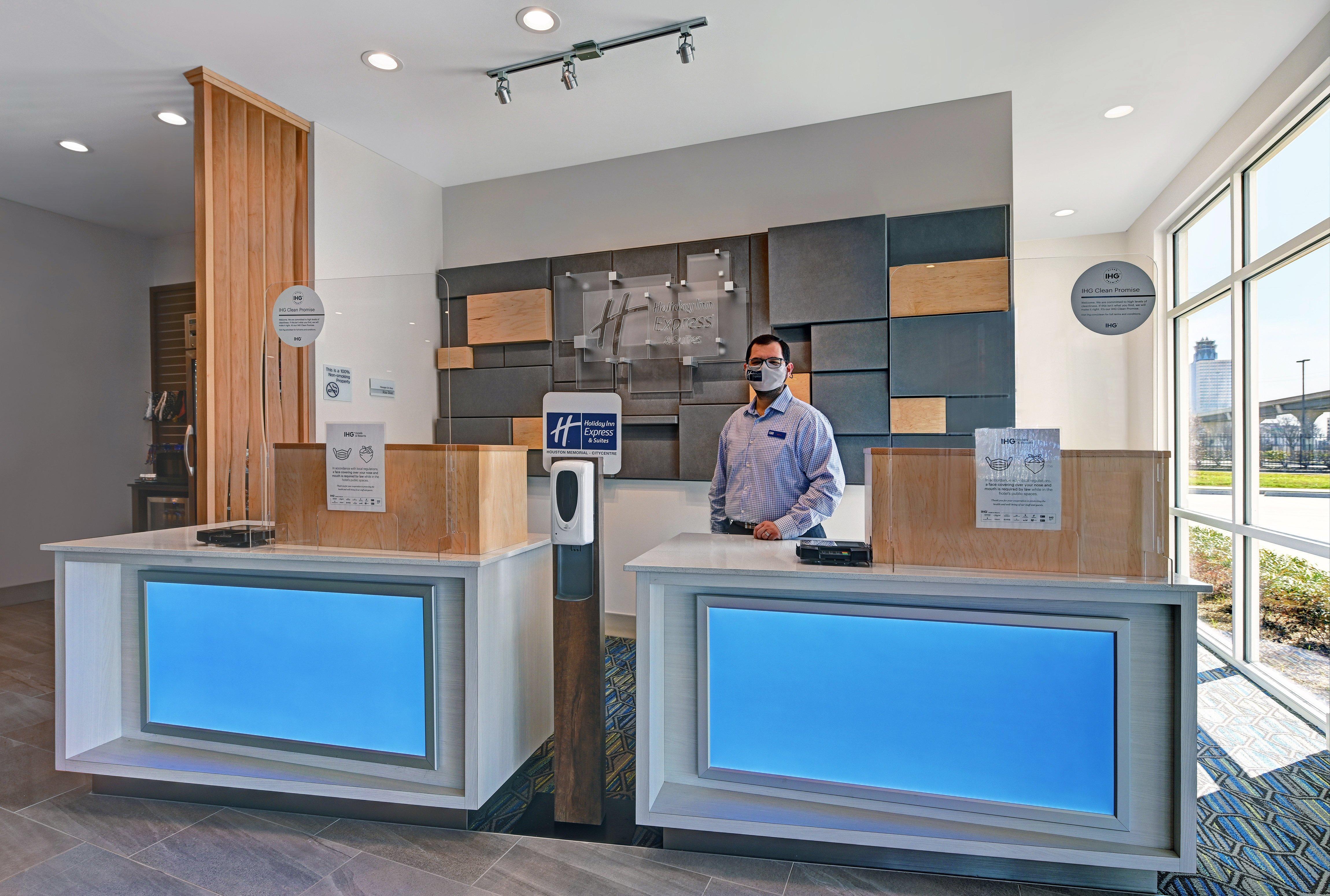 Holiday Inn Express & Suites Memorial - Citycentre By Ihg Houston Exterior photo